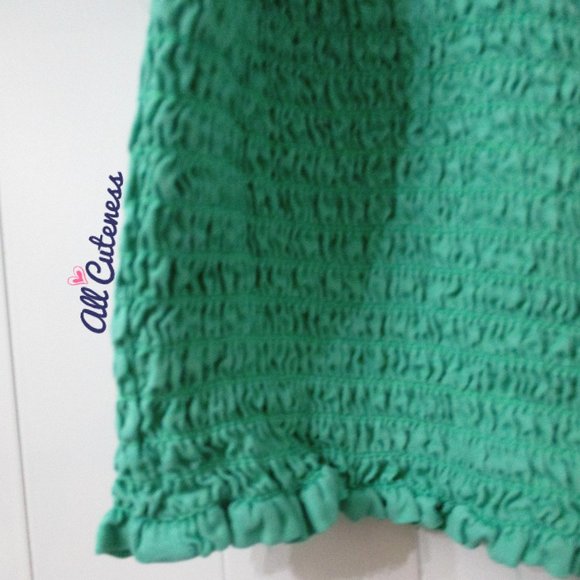 Love Tree Smocked Cropped Top Size L - Picture 5 of 9